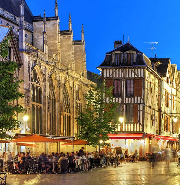 IMAGE VILLE - TROYES